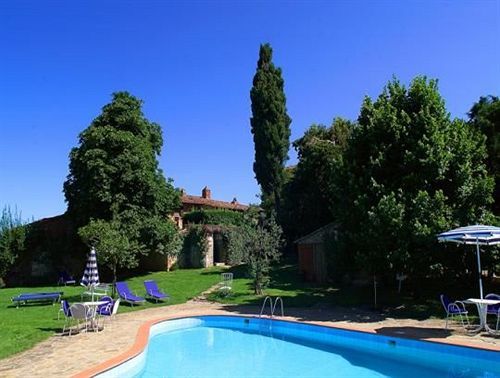 Le Barone Hotel